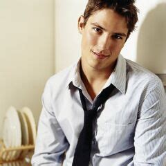 Sean Faris | Pretty Little Liars Wiki | FANDOM powered by Wikia