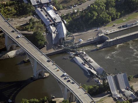 Bridge Collapse - Photo 1 - Pictures - CBS News