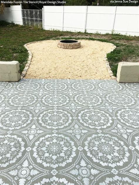 How to Stencil & Paint a Concrete Patio Floor with Royal Design Studio ...