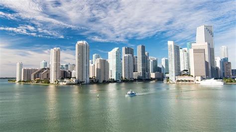 $25 CHEAP FLIGHTS to Miami in 2024/25 | KAYAK