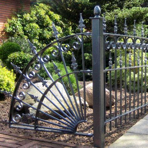 Wholesale hot dip galvanized wrought iron fence panels designs for sale–IOK-138 - YouFine Sculpture