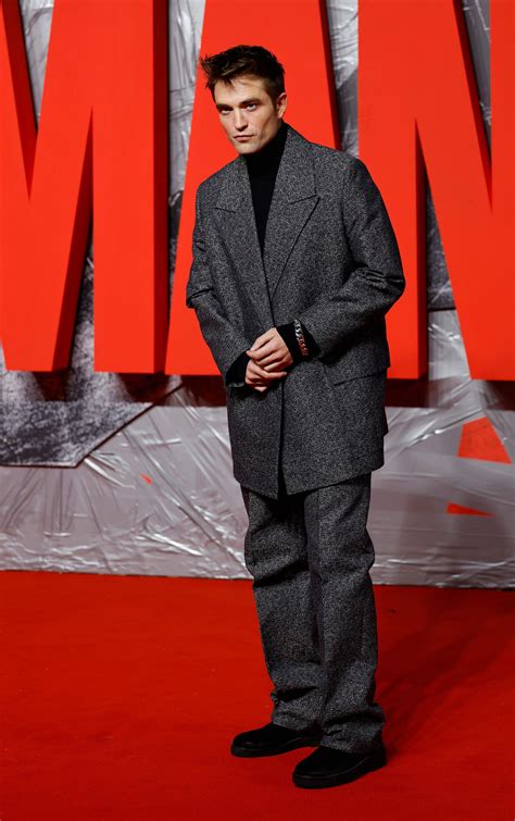 Robert Pattinson’s ‘The Batman’ Premiere Look Is Perfectly R-Patz | Vogue