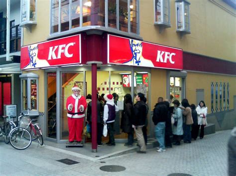 How Kentucky Fried Chicken became Japan's favorite Christmas tradition ...