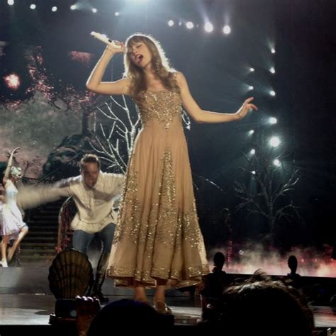 Taylor Swift - Enchanted. Speak Now Australia Tour - Perth, 2012. Taylor Swift Enchanted, Taylor ...