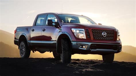 Nissan Titan and Titan XD now available with factory-authorized lift kit | Autoblog | Nissan ...