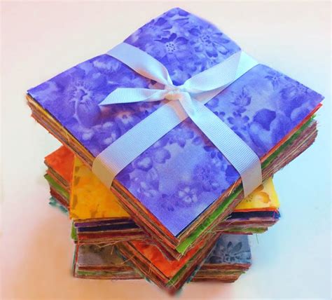 102 FLORAL MEDLEY Pattern Pre-Cut Charm pack 5 x 5 Inches Quilt Fabric Squares » QuiltComfort.com