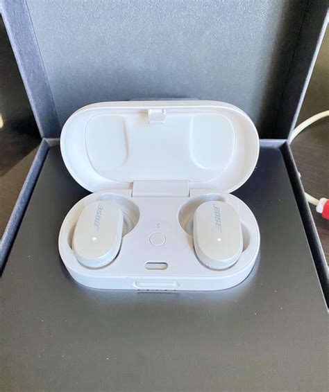 Bose QuietComfort Earbuds VS AirPods Pro : r/AirpodsPro