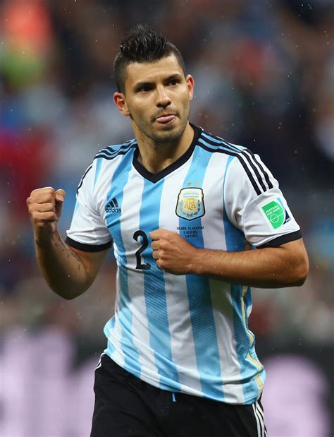 Sergio Aguero Photos Photos - Netherlands v Argentina - Zimbio