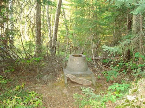 Boundary Waters Blogger: A Boundary Waters Canoe Area Wilderness Latrine