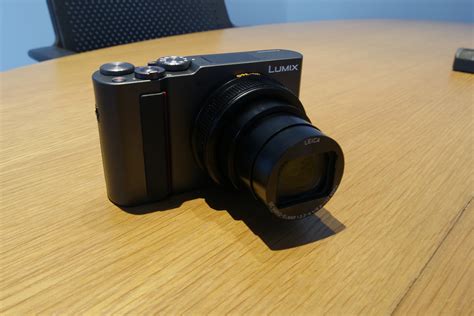 Tiny Panasonic ZS200 Reaches Farther, Shoots Closer With New Lens ...