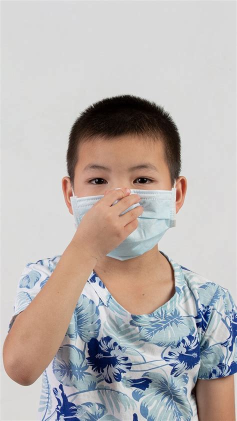 9 Things to Know About Mysterious Respiratory Disease Outbreak in China