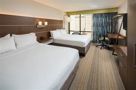 Holiday Inn Express & Suites | Springfield, Illinois | Visit Springfield