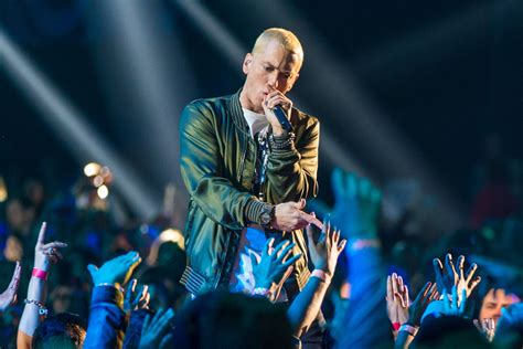 Eminem sued for $8 million by Chicago rappers Hotstylz over 'Rap God ...