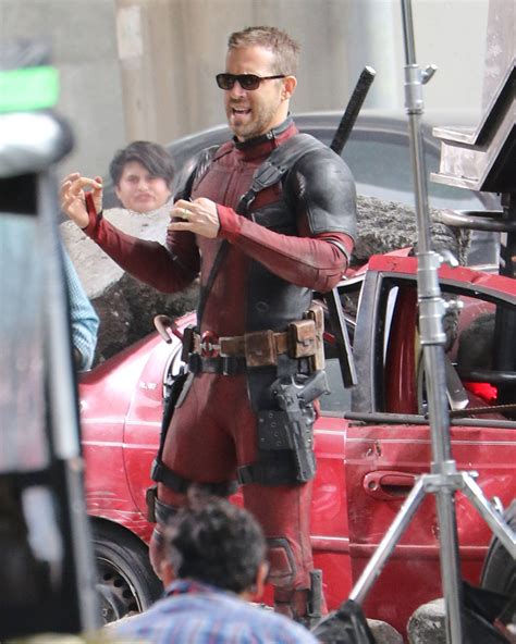 Ryan Reynolds meets fans on set of 'Deadpool 2' (PHOTOS) | Curated