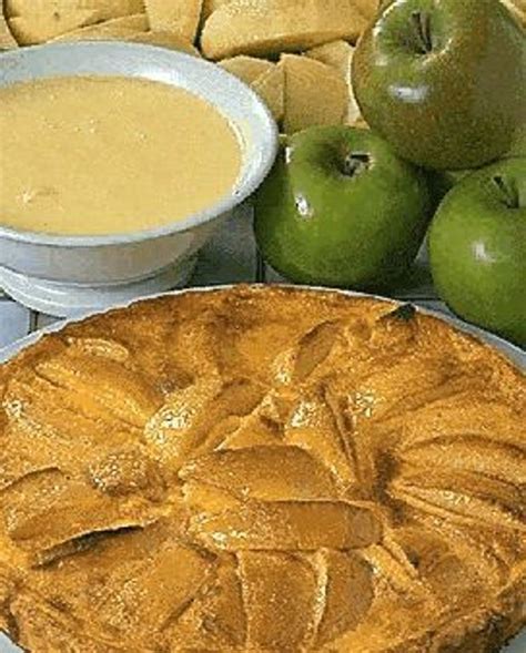 Tarte aux pommes alsacienne pour 4 personnes - Recettes Elle à Table