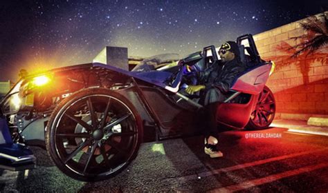 Snoop Dogg Calls His Custom Polaris Slingshot the Cripmobile