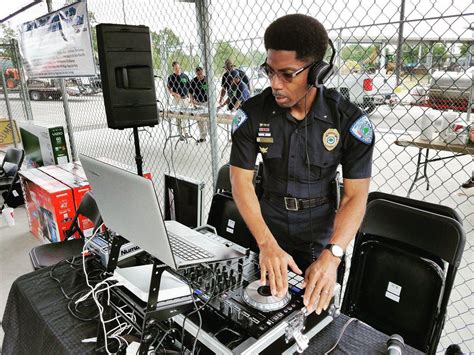 Police Chief Reggie Burgess seeks to unify North Charleston while ...