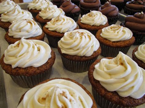 Successfully Gluten Free! : Delicious Pumpkin Spice Cupcakes - Gluten Free!