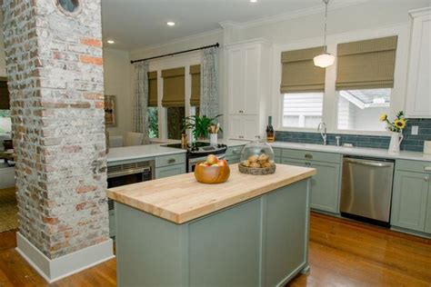 Home Town Hgtv Kitchen Makeovers - Custom Kitchen Home