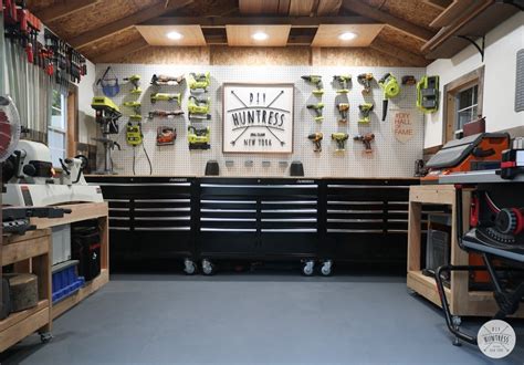 Small Workshop Organization Tips (& Shop Tour) - DIY Huntress | Garage workshop layout, Garage ...