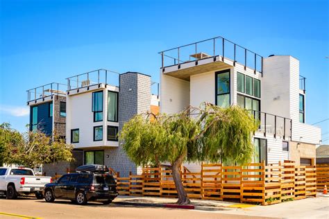 800 sq ft Prefab Modular Home in Ocean Beach, San Diego, California: Prefab Modular Homes and ...