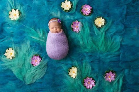 Baby as Art - Dallas Newborn Photographer • Lindsay Walden Photography