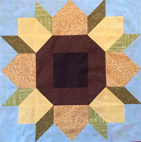 Sunflower Quilt Block | Swoon Pattern by Camille Roskelly