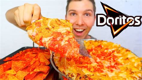 HOT DORITOS CHEESY PIZZA • Mukbang & Recipe - YouTube