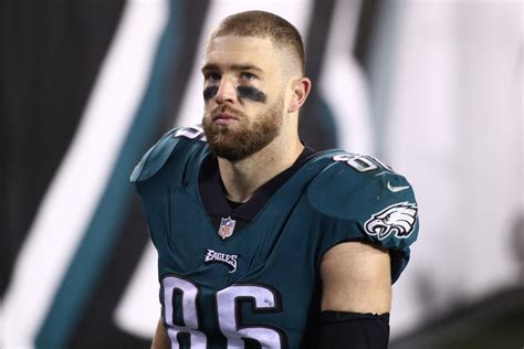 Eagles’ Zach Ertz trade could be coming as NFL deadline arrives