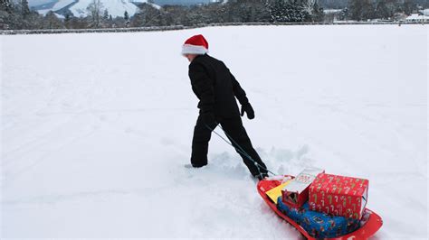 Scotland is UK favourite for white Christmas as forecasters warn snow ...