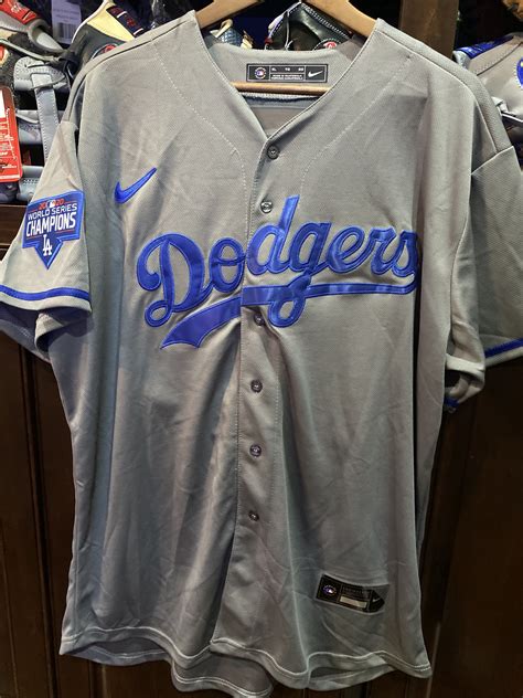 Mookie betts Dodgers jersey xl Nike world series | SidelineSwap