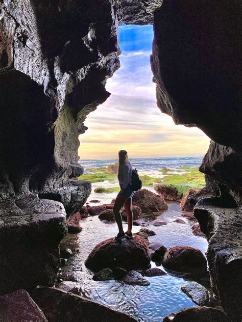 A COMPLETE GUIDE TO THE SUNSET CLIFFS CAVES IN SAN DIEGO - Chelsey Explores-Outdoor Adventure ...