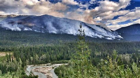 This forest fire near Golden, BC makes the mountain look like it's ...