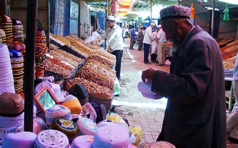 Urumqi Erdaoqiao Market, Xinjiang’s Largest Retail Market