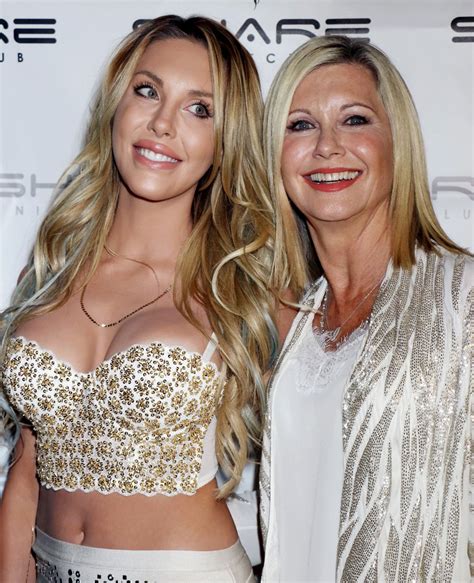 See Olivia Newton-John's Daughter's Chloe Lattanzi's Complete Transformation! - Life & Style