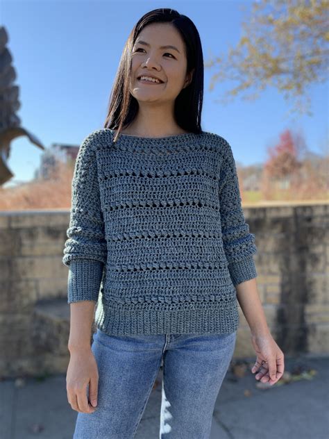 Easy Crochet Sweater Pattern: Bead Stitch Pullover - KnitcroAddict