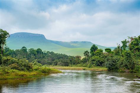 Température de la Mer en Avril au Congo : Où se Baigner en Avril 2024 ? | Ça baigne