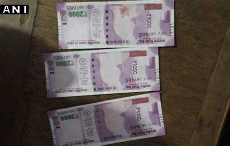 MP farmer gets Rs 2,000 notes sans Mahatma Gandhi image