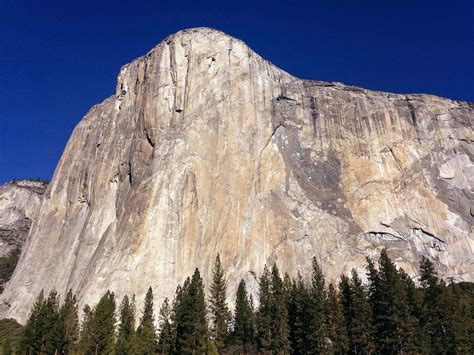 Yosemite rock fall kills one - The Washington Post