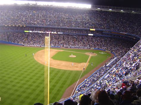Fichier:Yankee Stadium (1923) 03402.jpg — Wikipédia