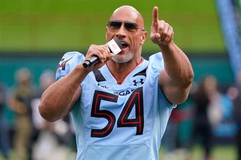 Despite Being in His Heart, Dwayne Johnson Reveals Big Reason to Choose NFL Over Wrestling ...