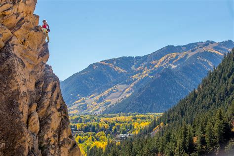 10 Beautiful Photos of Aspen Fall Colors from the 2016 Aspen Photo Challenge | Aspen