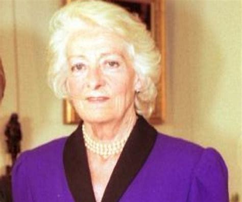 Frances Shand Kydd Biography - Facts, Childhood, Family Life & Achievements