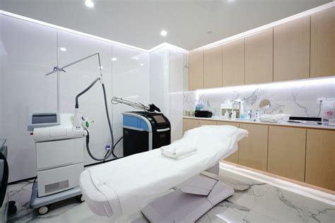 6 Medical Clinic Interior Design Ideas For Comfort & Beauty