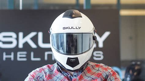 Skully AR-1 Helmet Review - The Future of Motorcycle Helmets?