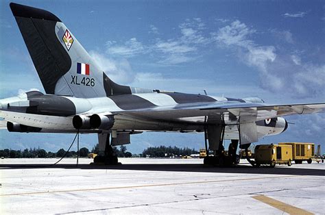 ipernity: Avro Vulcan B2 XL426 617 SQN, RAF Gan, Maldive Islands, 1972 - by Doug Shepherd