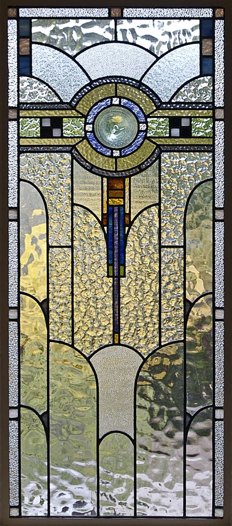 File:Art Deco Stained Glass in a Melbourne House.jpg - Wikimedia Commons