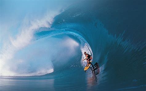 🔥 [0+] Surfing Desktop Backgrounds | WallpaperSafari