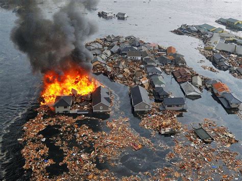 Tsunami Pictures: Epic Waves, Earthquake Shock Japan