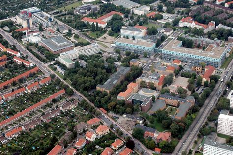 Medizinische Fakultät/Universitätsklinikum Magdeburg A. ö. R. - Historie